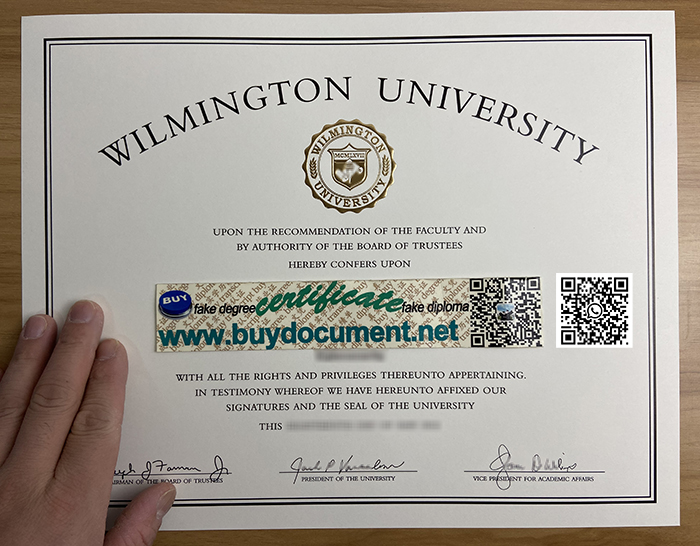 Wilmington University diploma, fake Wilmington University degree. WilmU diploma certificate.